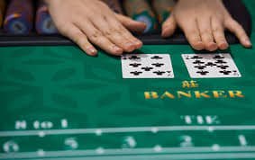 Mini-game bonus Crazy Time menampilkan pilihan interaktif yang pemain dapat pilih untuk mengungkap hadiah
